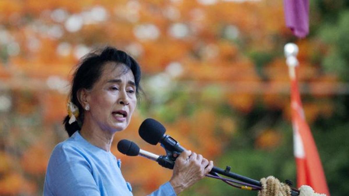 Aung San Suu Kyi has won, says Myanmar poll panel